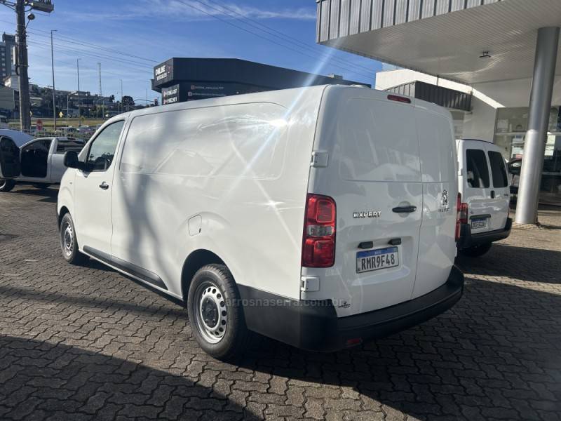 PEUGEOT - EXPERT - 2020/2021 - Branca - R$ 135.000,00