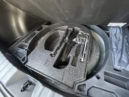 TOYOTA - COROLLA - 2022/2023 - Preta - R$ 145.000,00