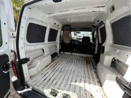 PEUGEOT - PARTNER - 2008/2009 - Branca - R$ 24.000,00