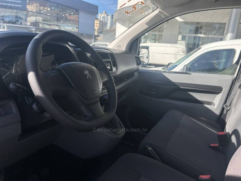 PEUGEOT - EXPERT - 2020/2021 - Branca - R$ 135.000,00