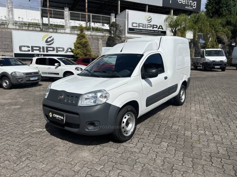 FIAT - FIORINO - 2023/2024 - Branca - R$ 95.000,00
