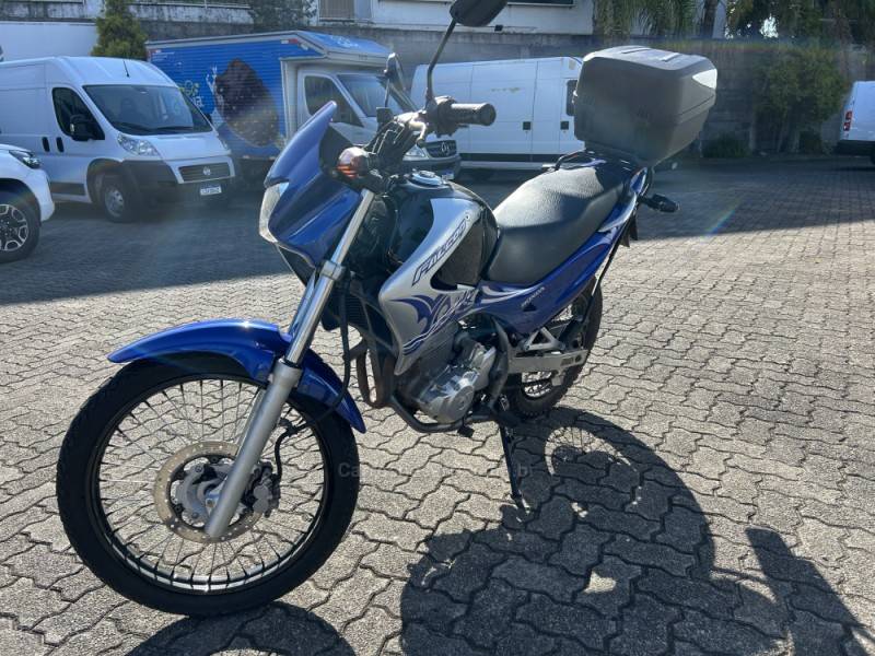 HONDA - NX4 FALCON - 2006/2006 - Azul - R$ 16.900,00
