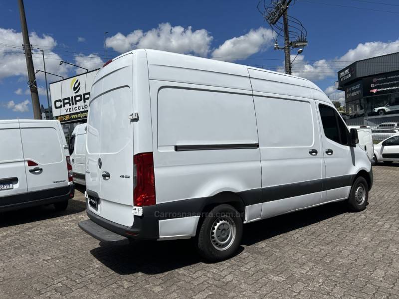 MERCEDES-BENZ - SPRINTER - 2021/2022 - Branca - R$ 220.000,00