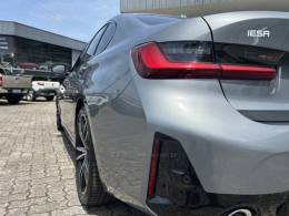 BMW - 320I - 2022/2023 - Cinza - R$ 280.000,00