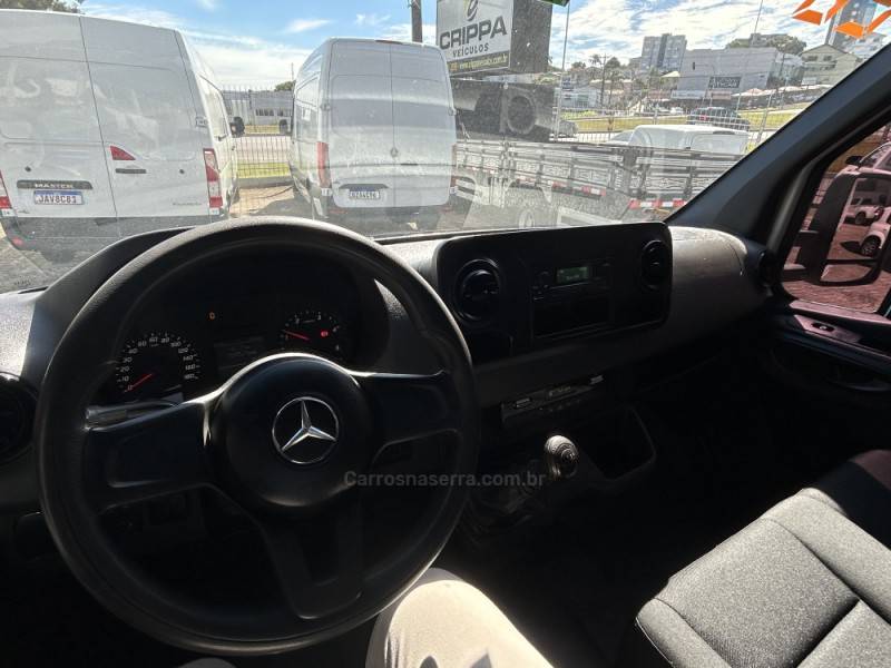 MERCEDES-BENZ - SPRINTER - 2019/2020 - Branca - R$ 210.000,00