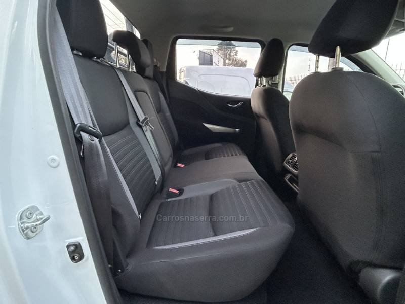 NISSAN - FRONTIER - 2022/2023 - Branca - R$ 170.000,00
