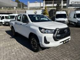 TOYOTA - HILUX - 2022/2022 - Branca - R$ 165.000,00