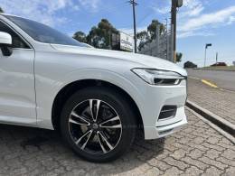 VOLVO - XC60 - 2018/2019 - Branca - R$ 155.000,00