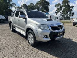 TOYOTA - HILUX - 2013/2014 - Prata - R$ 140.000,00