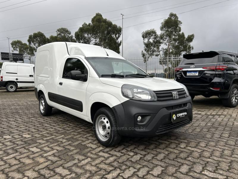FIAT - FIORINO - 2023/2024 - Branca - R$ 96.000,00