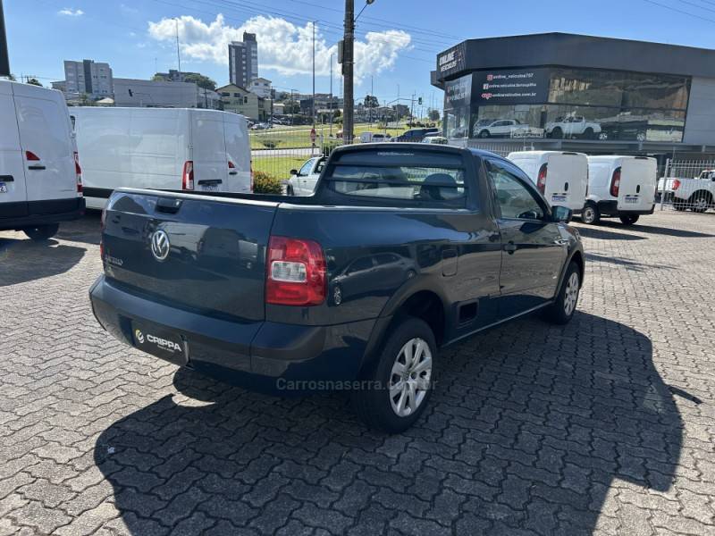 VOLKSWAGEN - SAVEIRO - 2013/2012 - Cinza - R$ 48.000,00