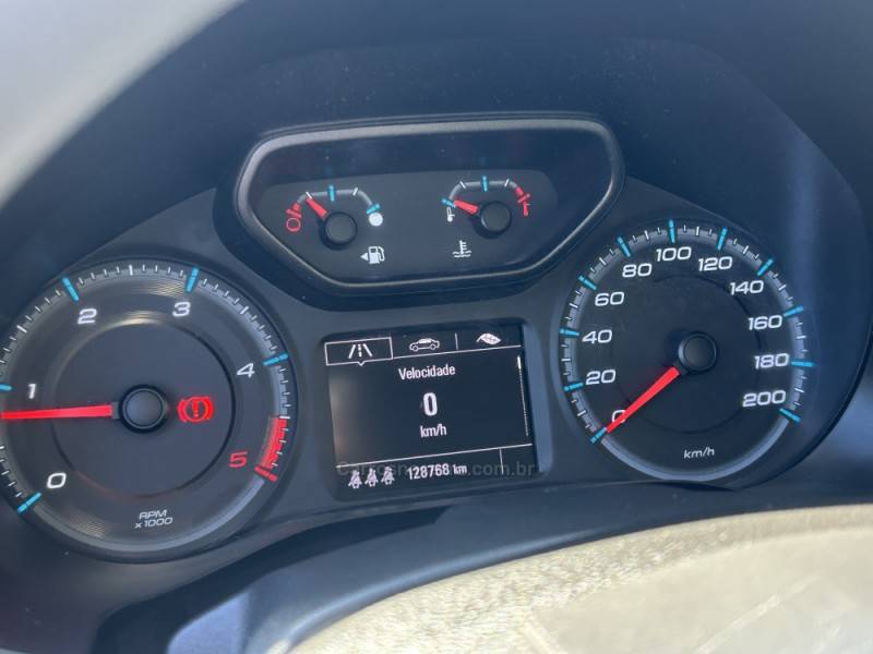 CHEVROLET - S10 - 2022/2022 - Branca - R$ 135.000,00