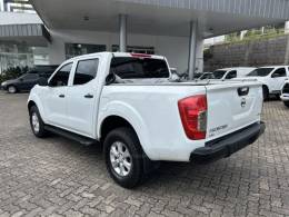 NISSAN - FRONTIER - 2021/2022 - Branca - R$ 140.000,00