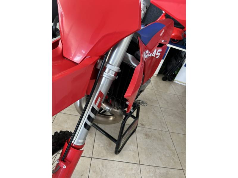 GAS GAS - MC - 2024/2024 - Vermelha - R$ 68.000,00