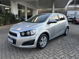 CHEVROLET - SONIC - 2013/2013 - Prata - R$ 37.000,00