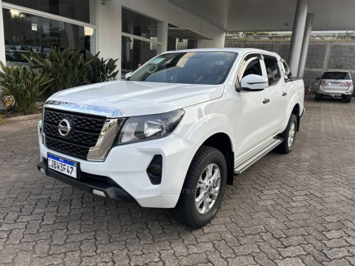 NISSAN - FRONTIER - 2022/2023 - Branca - R$ 170.000,00