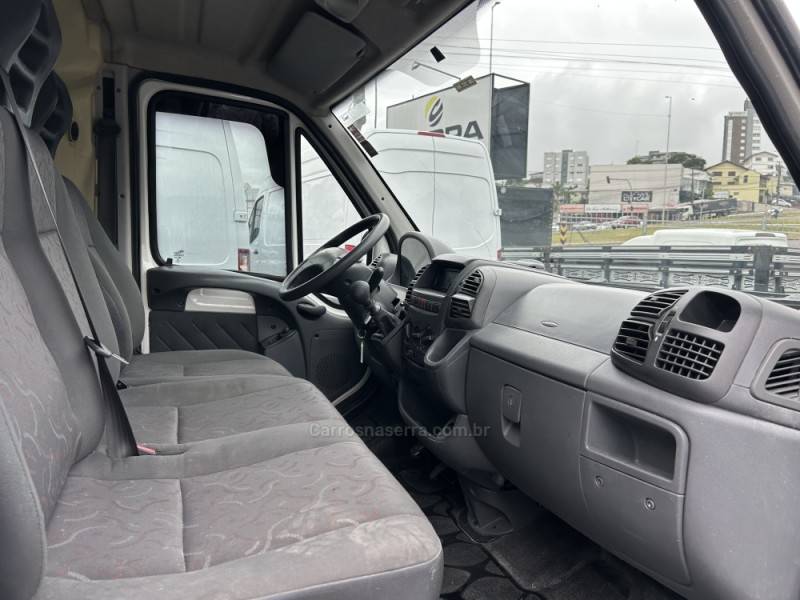 FIAT - DUCATO - 2016/2016 - Branca - R$ 120.000,00