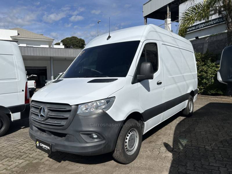 MERCEDES-BENZ - SPRINTER - 2021/2022 - Branca - R$ 230.000,00