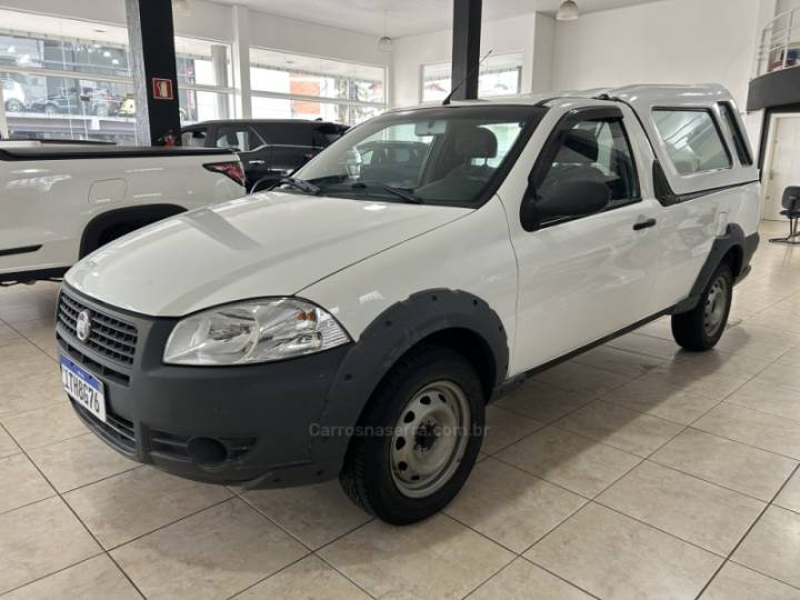 FIAT - STRADA - 2013/2013 - Branca - R$ 43.000,00