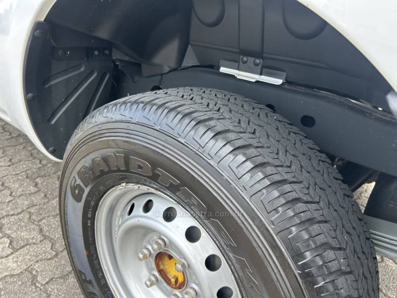 FORD - RANGER - 2022/2023 - Branca - R$ 158.000,00