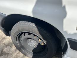 PEUGEOT - PARTNER - 2008/2009 - Branca - R$ 24.000,00