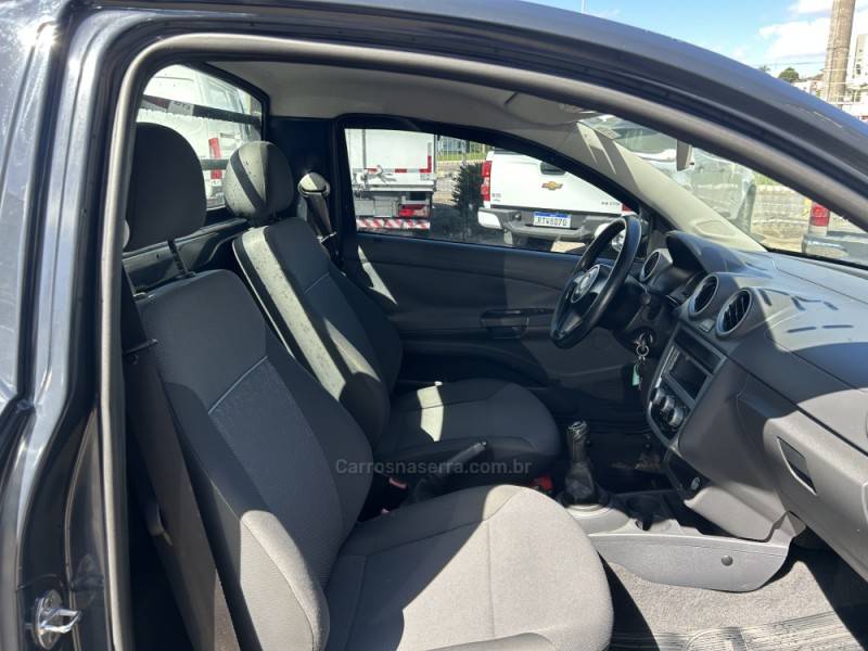 VOLKSWAGEN - SAVEIRO - 2013/2013 - Azul - R$ 48.000,00