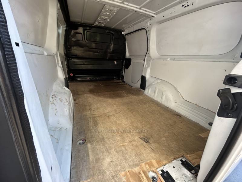 CITROËN - JUMPY - 2021/2022 - Branca - R$ 120.000,00