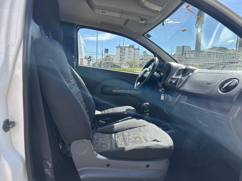 FIAT - FIORINO - 2023/2024 - Branca - R$ 95.000,00