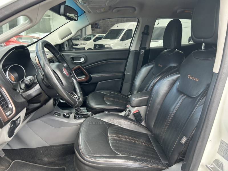 FIAT - TORO - 2018/2018 - Branca - Sob Consulta