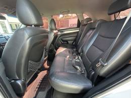 KIA MOTORS - SORENTO - 2014/2015 - Prata - R$ 75.000,00