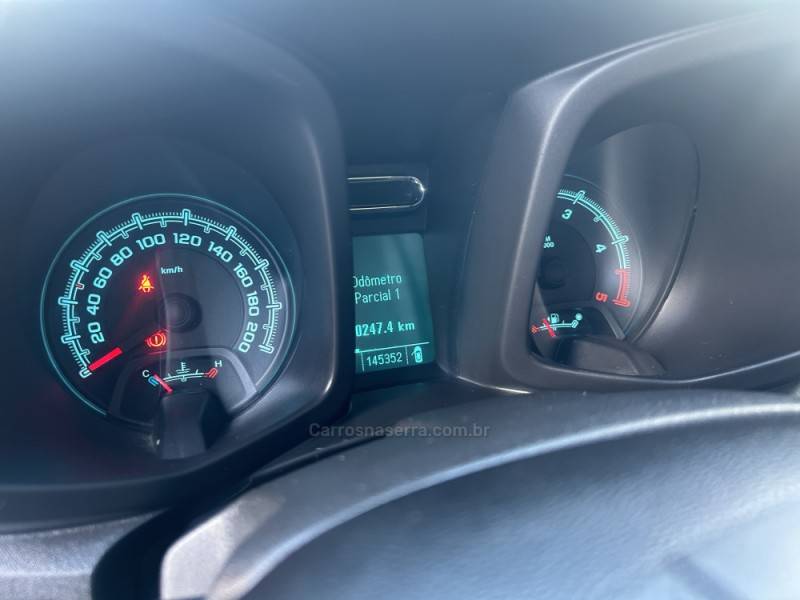 CHEVROLET - S10 - 2013/2013 - Dourada - R$ 109.000,00