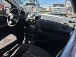 FIAT - FIORINO - 2016/2017 - Branca - R$ 65.000,00